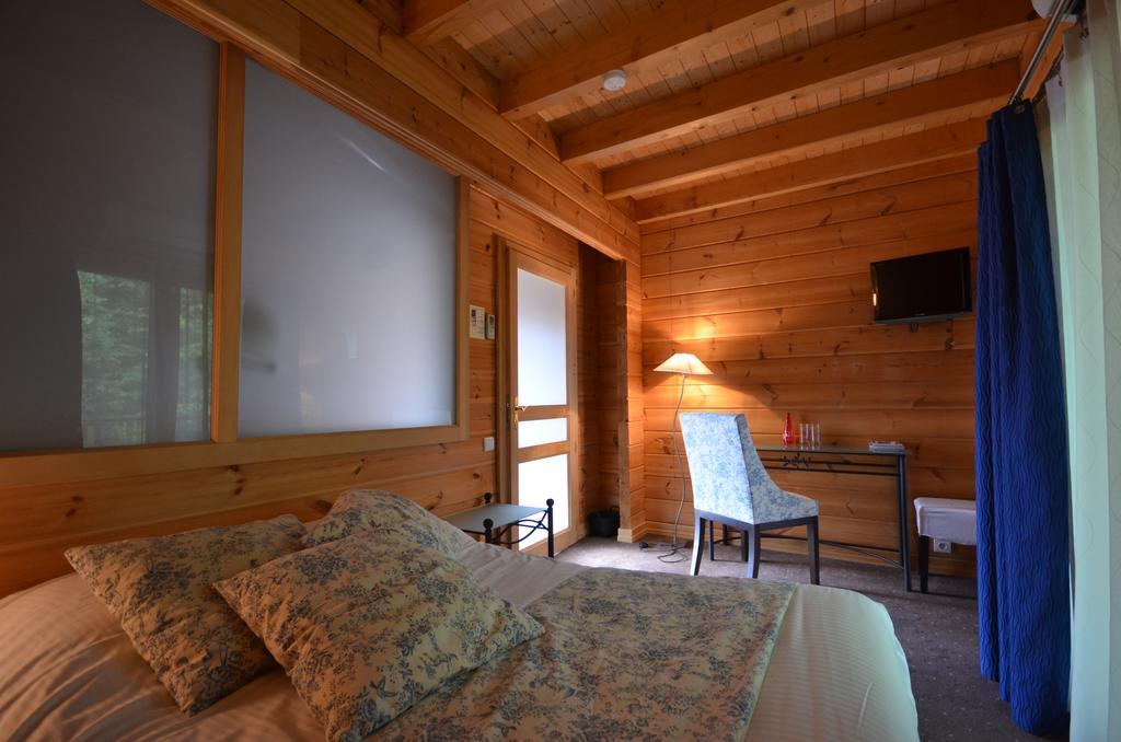 Les Grands Frenes Bed & Breakfast Plaine-de-Walsch ภายนอก รูปภาพ