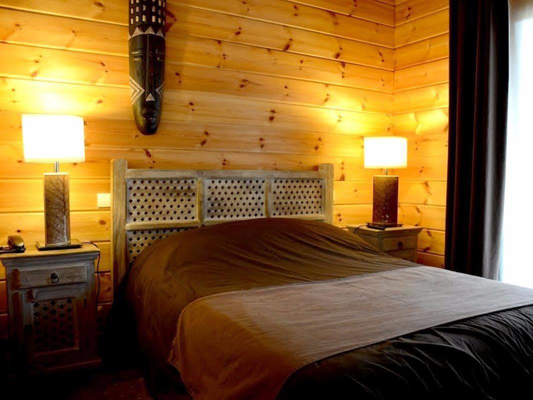 Les Grands Frenes Bed & Breakfast Plaine-de-Walsch ภายนอก รูปภาพ